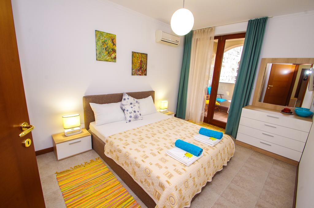 Casa Real Appartement Sveti Vlas Buitenkant foto